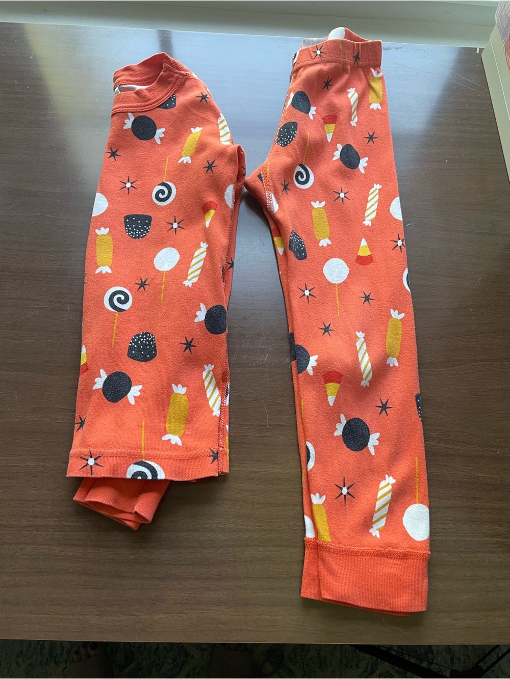 Hanna Andersson Orange Candy-Print Pajamas